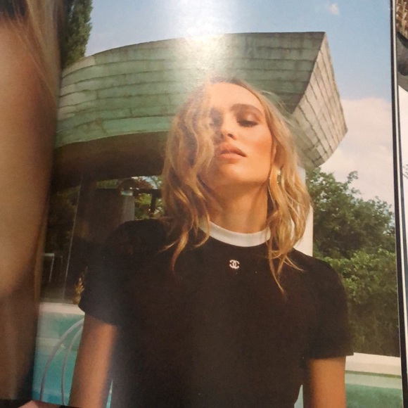 Chanel magazine - Picture 8 of 11